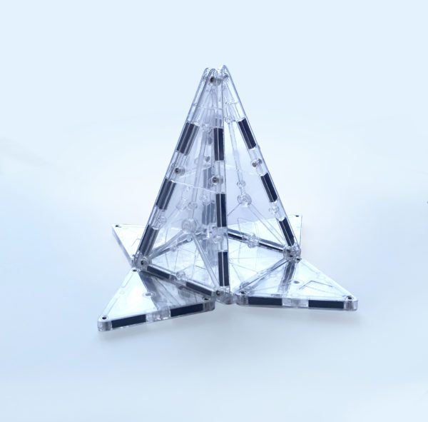 Magna-Tiles® ICE Tower