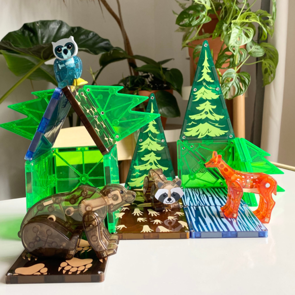 Example build of MAGNA-TILES® Forest Animals 25-Piece Set with Owl sitting on a house structure