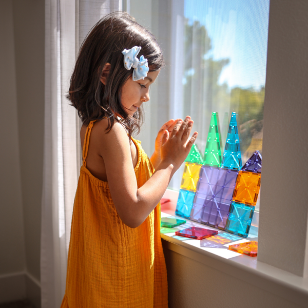 Child playing with Classic 37-Piece Set